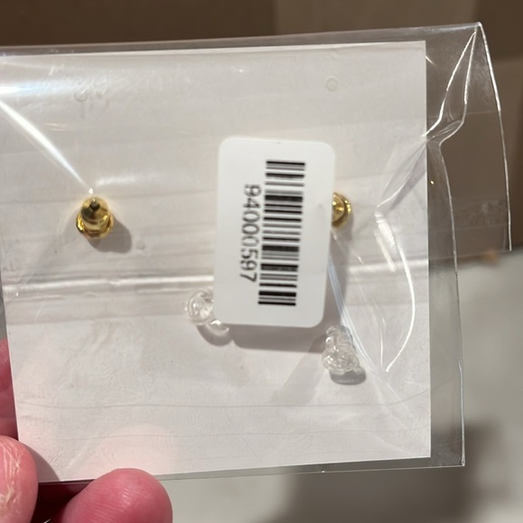 Crystal Heart Earrings - Gold /NWOT - Picture 8 of 8